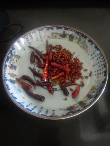 家庭水煮鱼怎么做，家庭水煮鱼怎么做好吃，家庭水煮鱼做法
