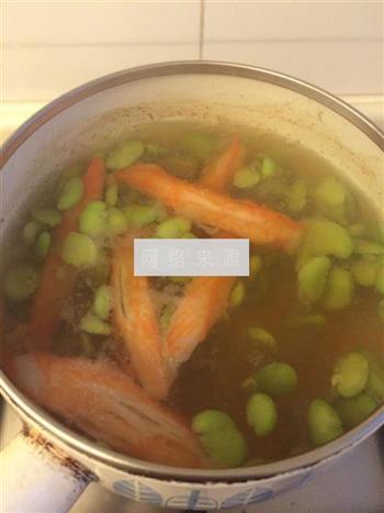 蟹肉蚕豆蛋汤怎么做，蟹肉蚕豆蛋汤怎么做好吃，蟹肉蚕豆蛋汤做法