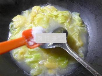 圆白菜玉米面疙瘩怎么做，圆白菜玉米面疙瘩怎么做好吃，圆白菜玉米面疙瘩做法