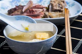 胡椒猪肚豆芽菜汤怎么做，胡椒猪肚豆芽菜汤怎么做好吃，胡椒猪肚豆芽菜汤做法