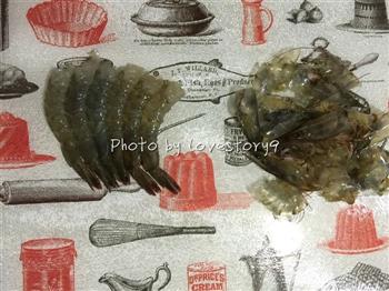 葱蒜蛋卷炸虾怎么做，葱蒜蛋卷炸虾怎么做好吃，葱蒜蛋卷炸虾做法