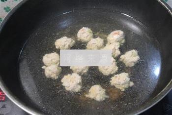 瓜片粉丝肉丸汤怎么做，瓜片粉丝肉丸汤怎么做好吃，瓜片粉丝肉丸汤做法