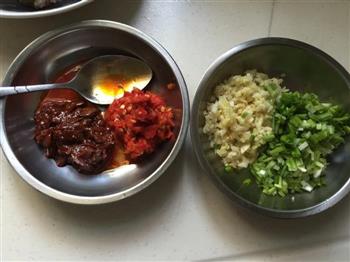 鱼香田螺肉怎么做，鱼香田螺肉怎么做好吃，鱼香田螺肉做法