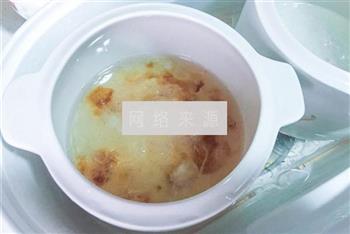 桃胶皂角米炖燕窝怎么做，桃胶皂角米炖燕窝怎么做好吃，桃胶皂角米炖燕窝做法