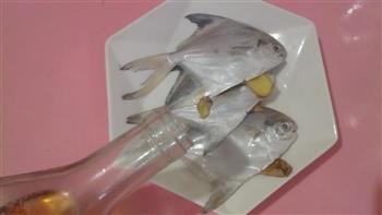 清蒸柠香小白鲳 怎么做，清蒸柠香小白鲳 怎么做好吃，清蒸柠香小白鲳 做法