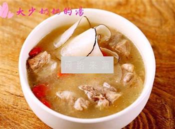 霸王花海底椰清心汤怎么做，霸王花海底椰清心汤怎么做好吃，霸王花海底椰清心汤做法