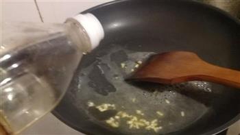 清蒸柠香小白鲳 怎么做，清蒸柠香小白鲳 怎么做好吃，清蒸柠香小白鲳 做法