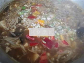 家常牛肉酱汤怎么做，家常牛肉酱汤怎么做好吃，家常牛肉酱汤做法