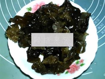 香菇木耳淡菜汤怎么做，香菇木耳淡菜汤怎么做好吃，香菇木耳淡菜汤做法