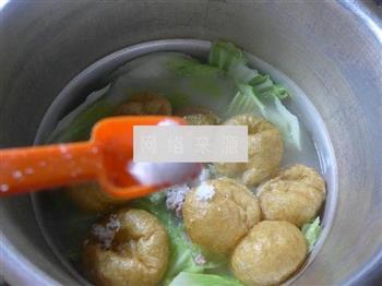 油面筋白菜龙骨汤怎么做，油面筋白菜龙骨汤怎么做好吃，油面筋白菜龙骨汤做法