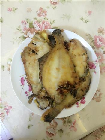 香炸偏口鱼怎么做，香炸偏口鱼怎么做好吃，香炸偏口鱼做法