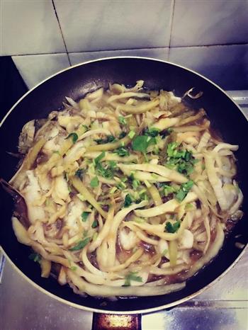 酸菜豆腐鱼怎么做，酸菜豆腐鱼怎么做好吃，酸菜豆腐鱼做法