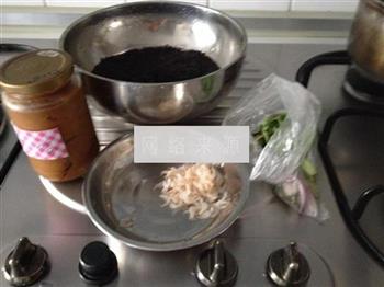 紫菜虾皮味增汤怎么做，紫菜虾皮味增汤怎么做好吃，紫菜虾皮味增汤做法