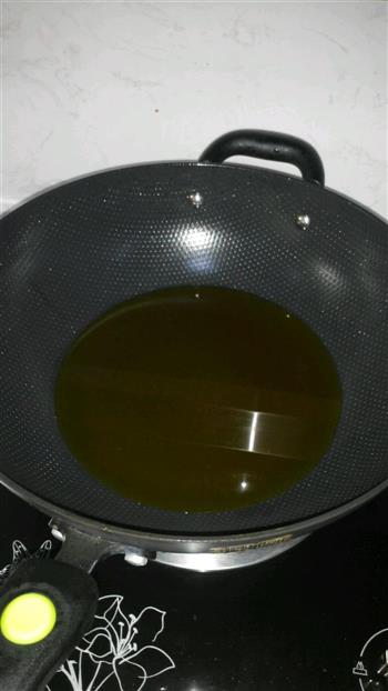 香炸踏板鱼怎么做，香炸踏板鱼怎么做好吃，香炸踏板鱼做法