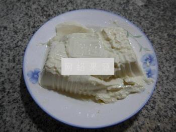 鱼骨豆腐汤怎么做，鱼骨豆腐汤怎么做好吃，鱼骨豆腐汤做法