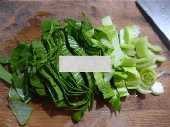 青菜绿豆芽年糕汤怎么做，青菜绿豆芽年糕汤怎么做好吃，青菜绿豆芽年糕汤做法