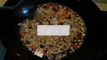 多彩鸡茸汤怎么做，多彩鸡茸汤怎么做好吃，多彩鸡茸汤做法