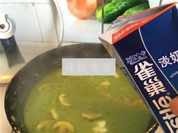 芦笋蘑菇奶油浓汤怎么做，芦笋蘑菇奶油浓汤怎么做好吃，芦笋蘑菇奶油浓汤做法