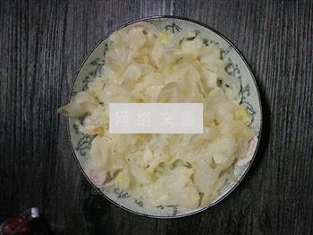 银耳雪梨糖水怎么做，银耳雪梨糖水怎么做好吃，银耳雪梨糖水做法