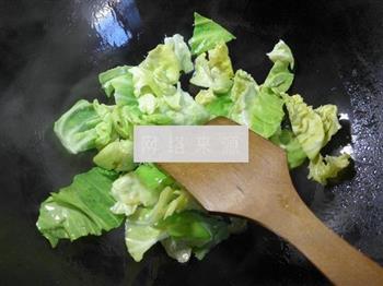 圆白菜面结年糕汤怎么做，圆白菜面结年糕汤怎么做好吃，圆白菜面结年糕汤做法
