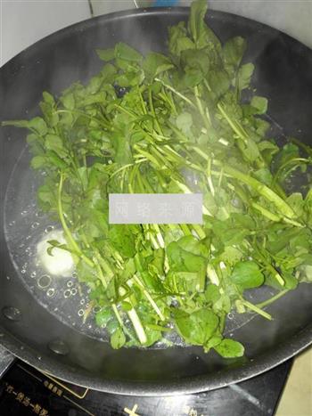 墨鱼丸西洋菜汤怎么做，墨鱼丸西洋菜汤怎么做好吃，墨鱼丸西洋菜汤做法
