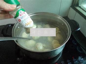 蛋卷小肠汤怎么做，蛋卷小肠汤怎么做好吃，蛋卷小肠汤做法