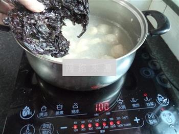 紫菜丸子肠衣汤怎么做，紫菜丸子肠衣汤怎么做好吃，紫菜丸子肠衣汤做法