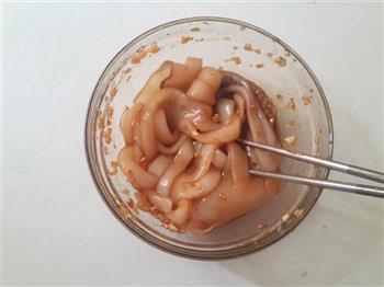 下酒菜孜然烤鱿鱼怎么做，下酒菜孜然烤鱿鱼怎么做好吃，下酒菜孜然烤鱿鱼做法