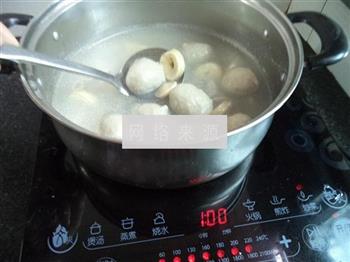 丸子小肠紫菜蛋卷蛋怎么做，丸子小肠紫菜蛋卷蛋怎么做好吃，丸子小肠紫菜蛋卷蛋做法