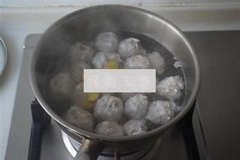 鱼丸海带汤怎么做，鱼丸海带汤怎么做好吃，鱼丸海带汤做法
