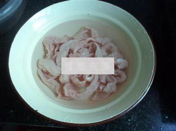 香菇小肠煲汤怎么做，香菇小肠煲汤怎么做好吃，香菇小肠煲汤做法