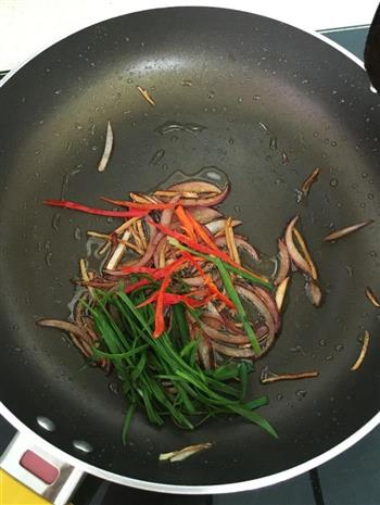 香蒸罗非鱼怎么做，香蒸罗非鱼怎么做好吃，香蒸罗非鱼做法