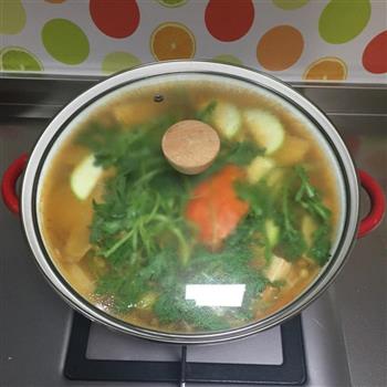 韩式花蟹汤怎么做，韩式花蟹汤怎么做好吃，韩式花蟹汤做法