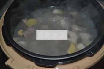 农家羊肉汤怎么做，农家羊肉汤怎么做好吃，农家羊肉汤做法