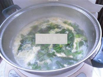 菠菜鸡蛋汤怎么做，菠菜鸡蛋汤怎么做好吃，菠菜鸡蛋汤做法