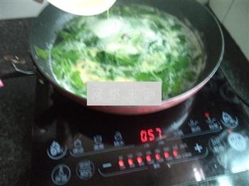 菠菜蛋汤怎么做，菠菜蛋汤怎么做好吃，菠菜蛋汤做法