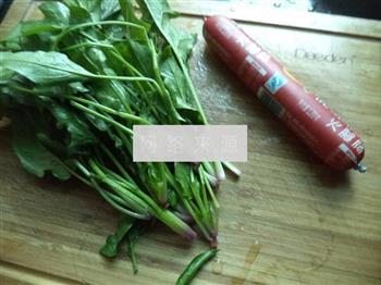 菠菜火腿汤怎么做，菠菜火腿汤怎么做好吃，菠菜火腿汤做法