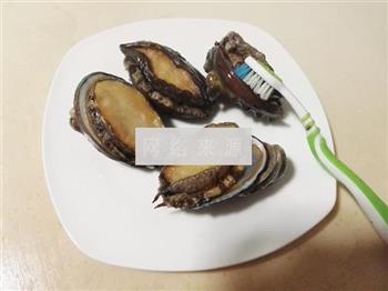 鲍鱼炖鱼胶怎么做，鲍鱼炖鱼胶怎么做好吃，鲍鱼炖鱼胶做法