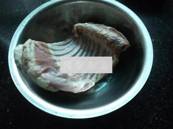 清爽羊排汤怎么做，清爽羊排汤怎么做好吃，清爽羊排汤做法