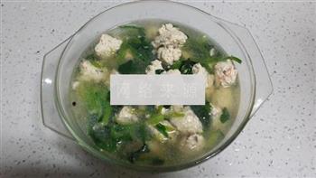 菠菜鸡肉丸子汤怎么做，菠菜鸡肉丸子汤怎么做好吃，菠菜鸡肉丸子汤做法