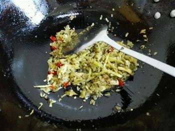 雪菜黄鱼怎么做，雪菜黄鱼怎么做好吃，雪菜黄鱼做法