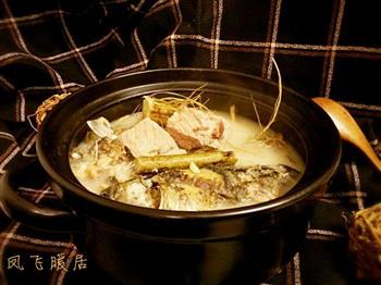 苋菜头根煲鲫鱼瘦肉汤怎么做，苋菜头根煲鲫鱼瘦肉汤怎么做好吃，苋菜头根煲鲫鱼瘦肉汤做法