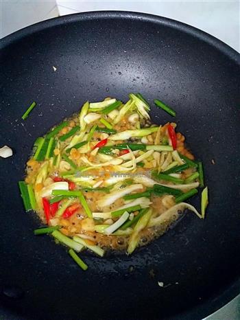香辣普宁豆酱蒸鲳鱼怎么做，香辣普宁豆酱蒸鲳鱼怎么做好吃，香辣普宁豆酱蒸鲳鱼做法