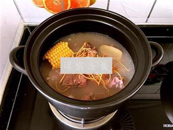 红豆薏米脊骨汤怎么做，红豆薏米脊骨汤怎么做好吃，红豆薏米脊骨汤做法