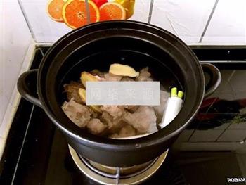 红豆薏米脊骨汤怎么做，红豆薏米脊骨汤怎么做好吃，红豆薏米脊骨汤做法