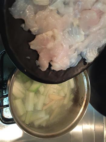 油泼鱼片怎么做，油泼鱼片怎么做好吃，油泼鱼片做法