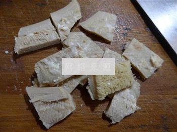 油豆腐粉丝牛肚汤怎么做，油豆腐粉丝牛肚汤怎么做好吃，油豆腐粉丝牛肚汤做法
