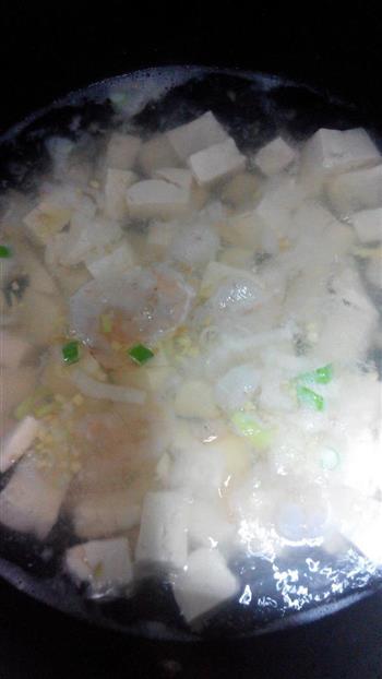 小白菜虾仁豆腐汤怎么做，小白菜虾仁豆腐汤怎么做好吃，小白菜虾仁豆腐汤做法