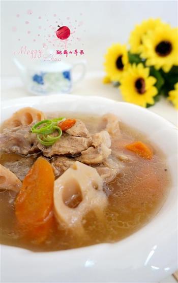 腔排莲藕养生汤怎么做，腔排莲藕养生汤怎么做好吃，腔排莲藕养生汤做法