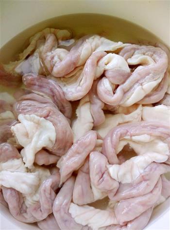 绿豆粉肠汤怎么做，绿豆粉肠汤怎么做好吃，绿豆粉肠汤做法